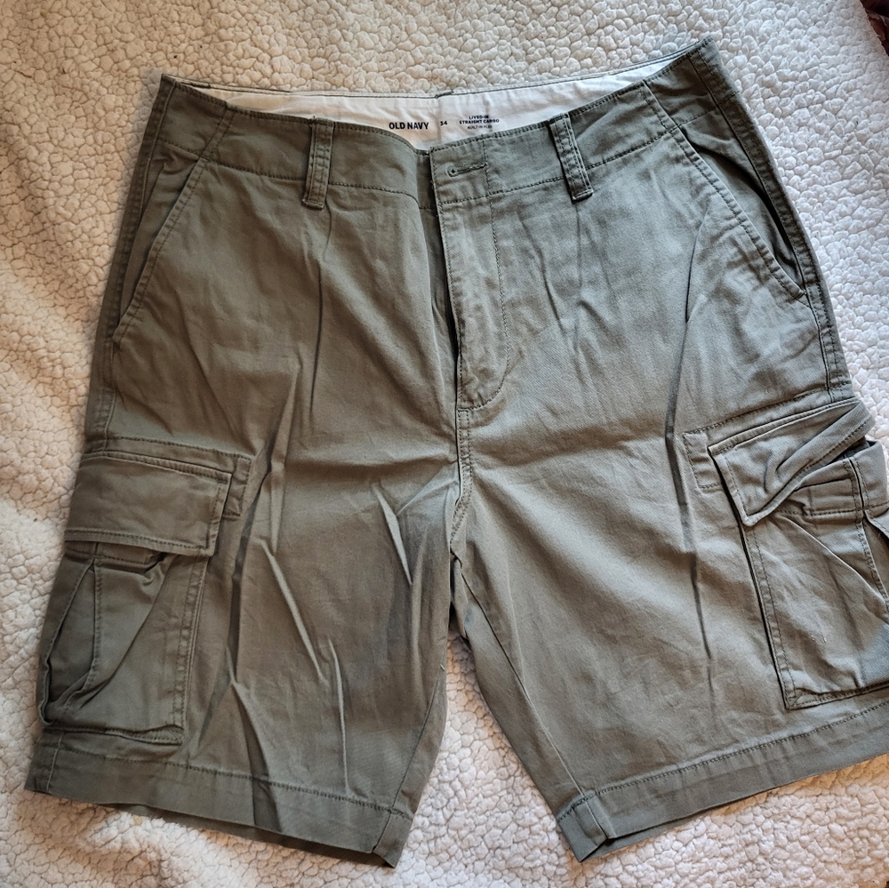 Old navy cargo shorts